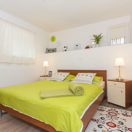 Apartment Shiny Love Спліт Екстер'єр фото