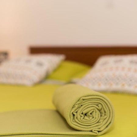 Apartment Shiny Love Спліт Екстер'єр фото