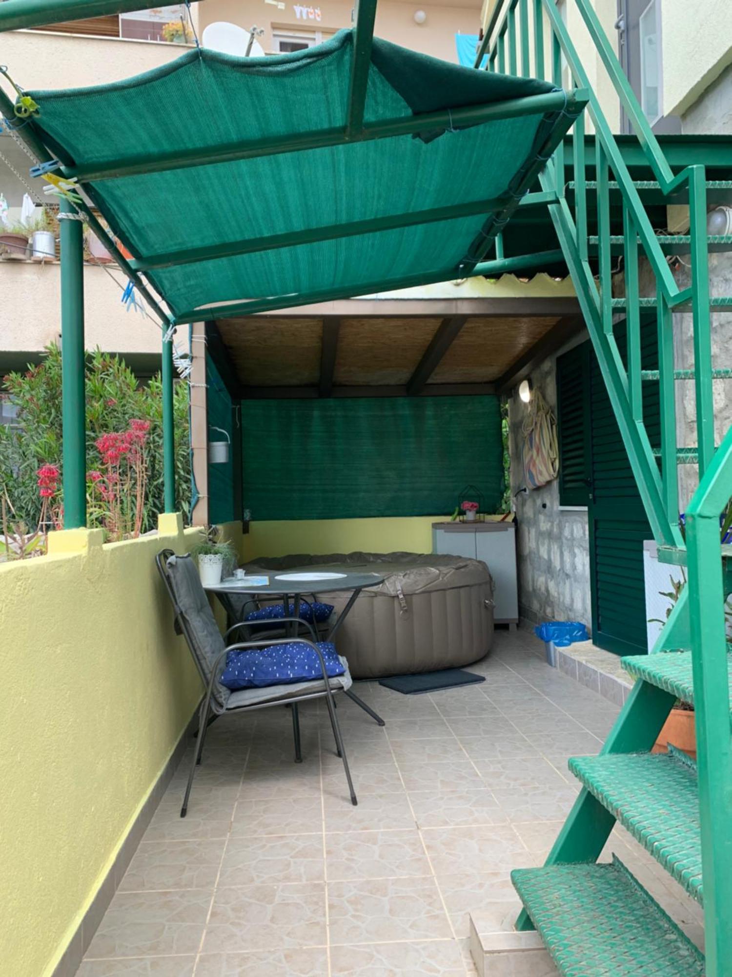 Apartment Shiny Love Спліт Екстер'єр фото