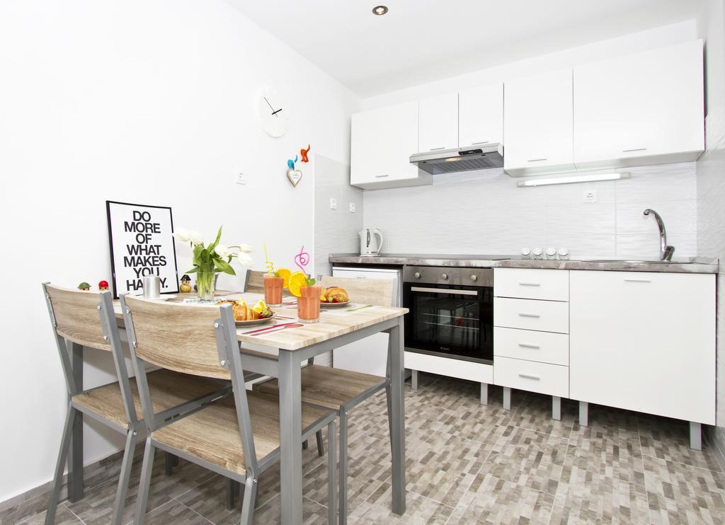 Apartment Shiny Love Спліт Номер фото