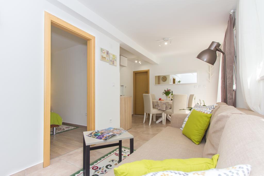 Apartment Shiny Love Спліт Екстер'єр фото