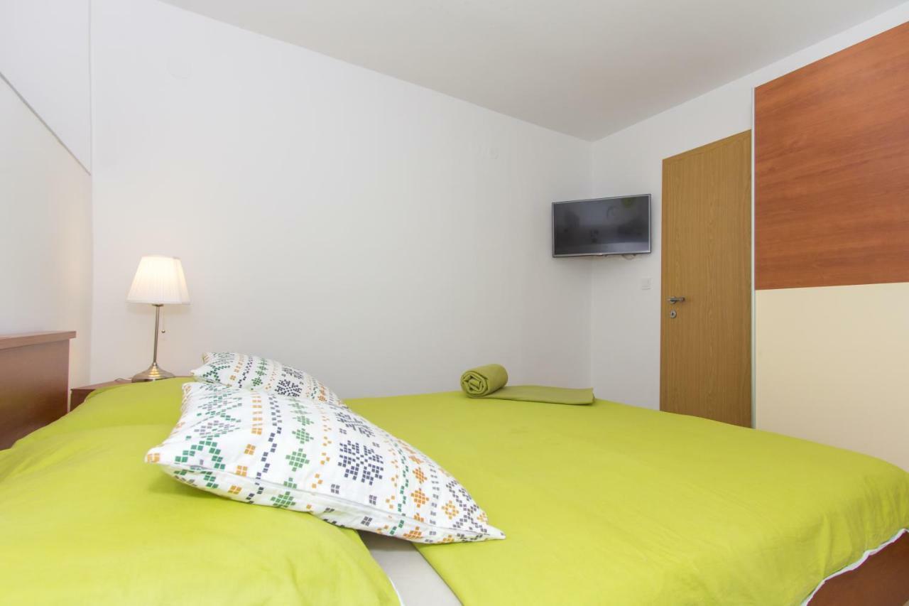 Apartment Shiny Love Спліт Екстер'єр фото